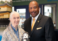 Vice Chancellor Parham spends a moment with Jane Goodall during the sixth Living Peace Series event October 2.